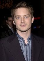 Elijah Wood Mendua?